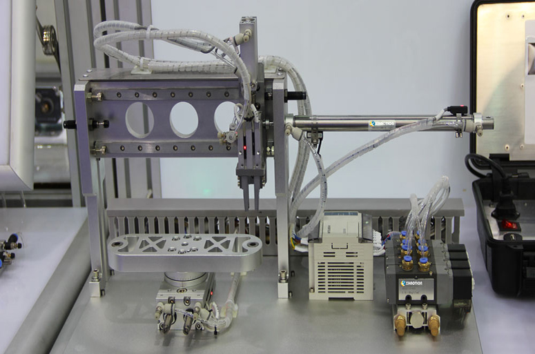 Instalación y ajuste de componentes neumáticos automatizacion industrial